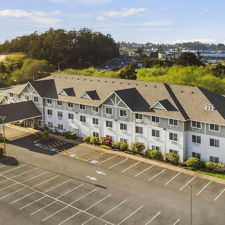 La Quinta By Wyndham Newport Ξενοδοχείο Εξωτερικό φωτογραφία