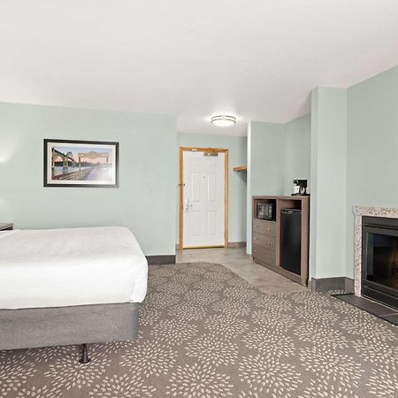 La Quinta By Wyndham Newport Ξενοδοχείο Εξωτερικό φωτογραφία