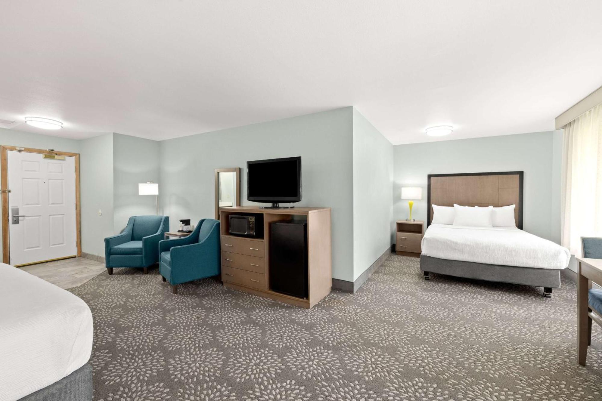 La Quinta By Wyndham Newport Ξενοδοχείο Εξωτερικό φωτογραφία