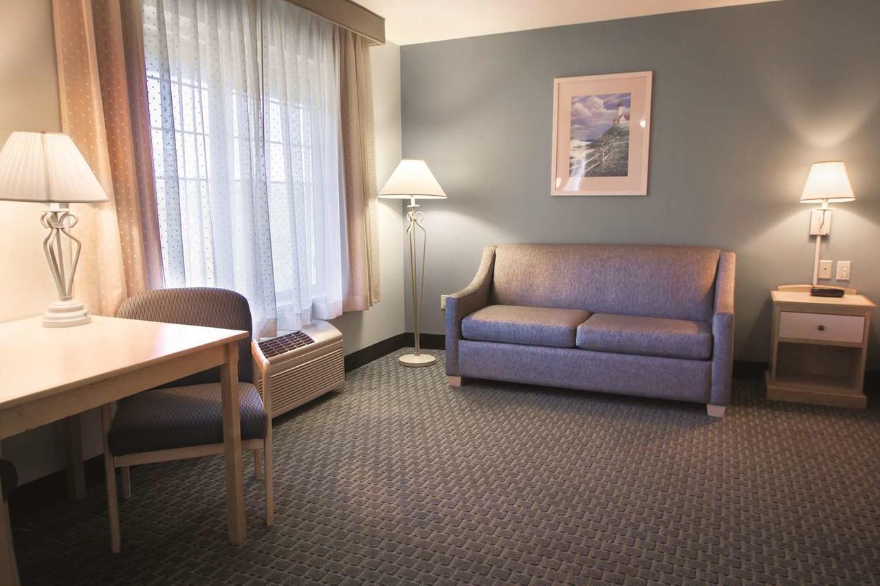 La Quinta By Wyndham Newport Ξενοδοχείο Εξωτερικό φωτογραφία